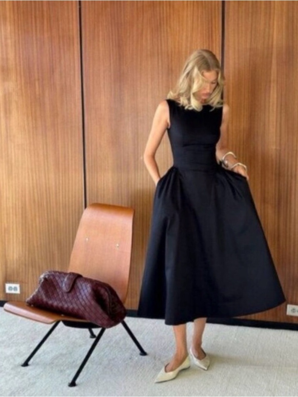 Helsa black timeless dress